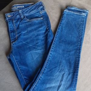 American Eagle super high-rise jeggings 8 jeans